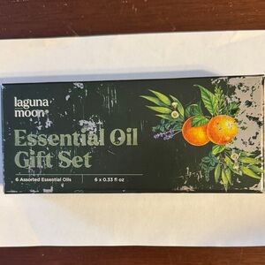 Laguna Moon Essential Oil Gift Set 6 Assorted Oils